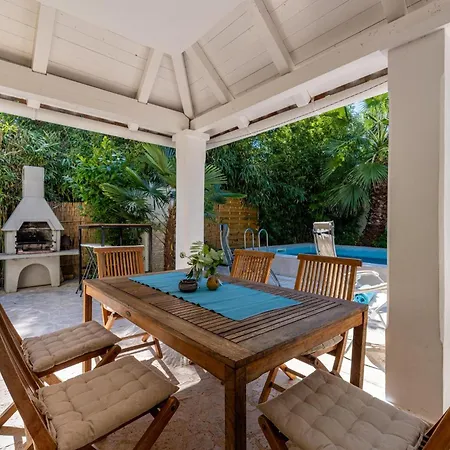 Wunderschoene Gardenia In Istrien Holiday home
